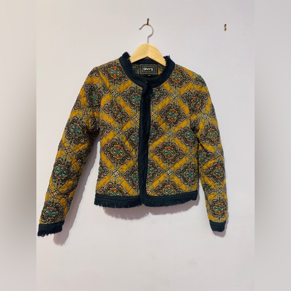 Unique fall jacket Size Small.